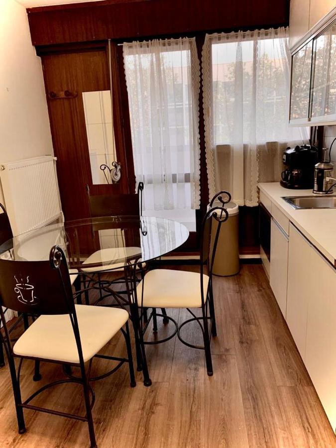 Appartement 3 Pieces Pour 1 A 5 Voyageurs Rillieux-la-Pape Exterior photo
