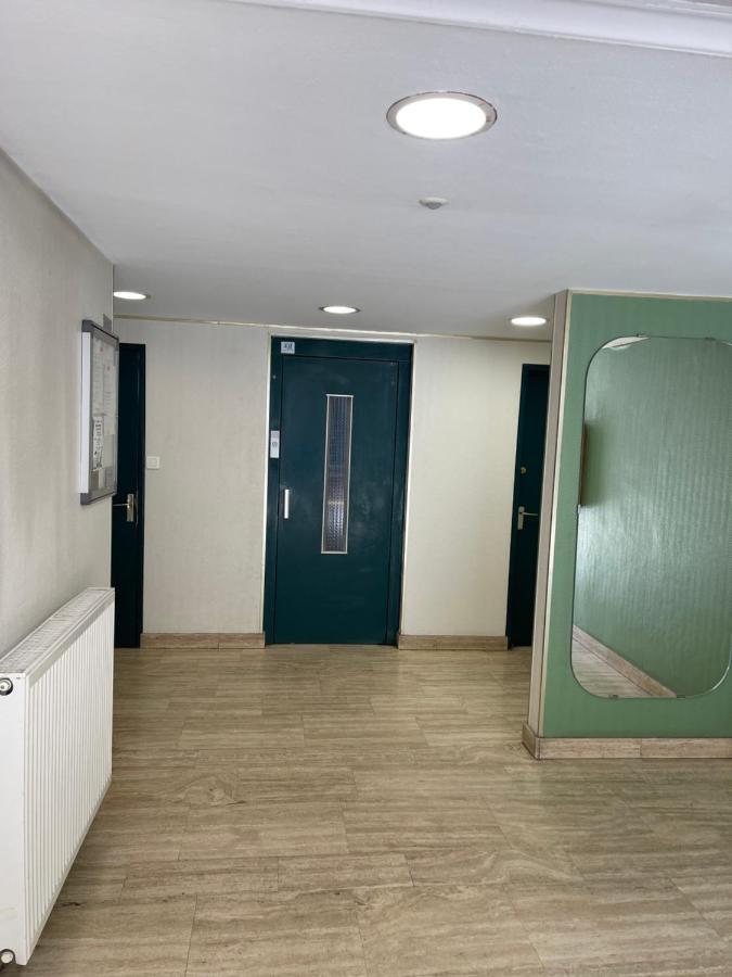 Appartement 3 Pieces Pour 1 A 5 Voyageurs Rillieux-la-Pape Exterior photo